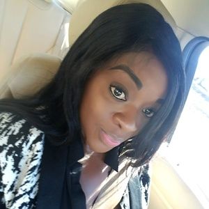 Meet your Posher, Deirdre